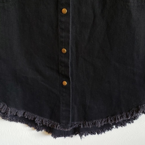 Mod Ref Black Denim Raw Hem Skirt Size M - Picture 3 of 8